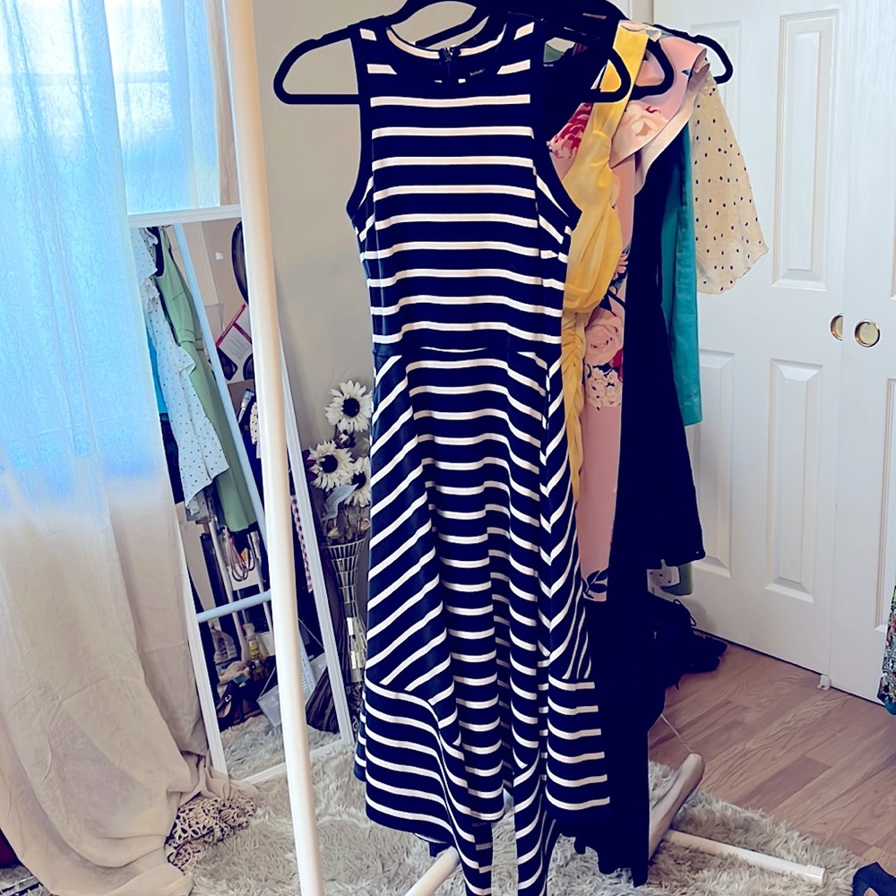 $25 DRESS SALE Banana Republic blue and white stripped long formal dress 1A